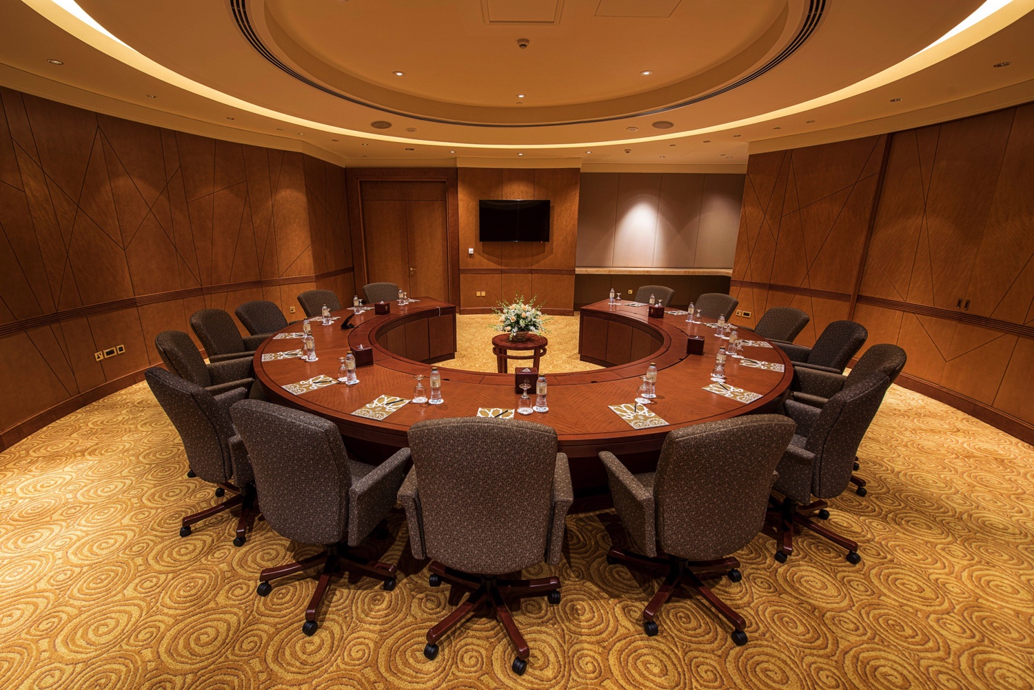 Ein Konferenzraum im Emirates Palace ist der perfekte Ort für Ihr Meeting