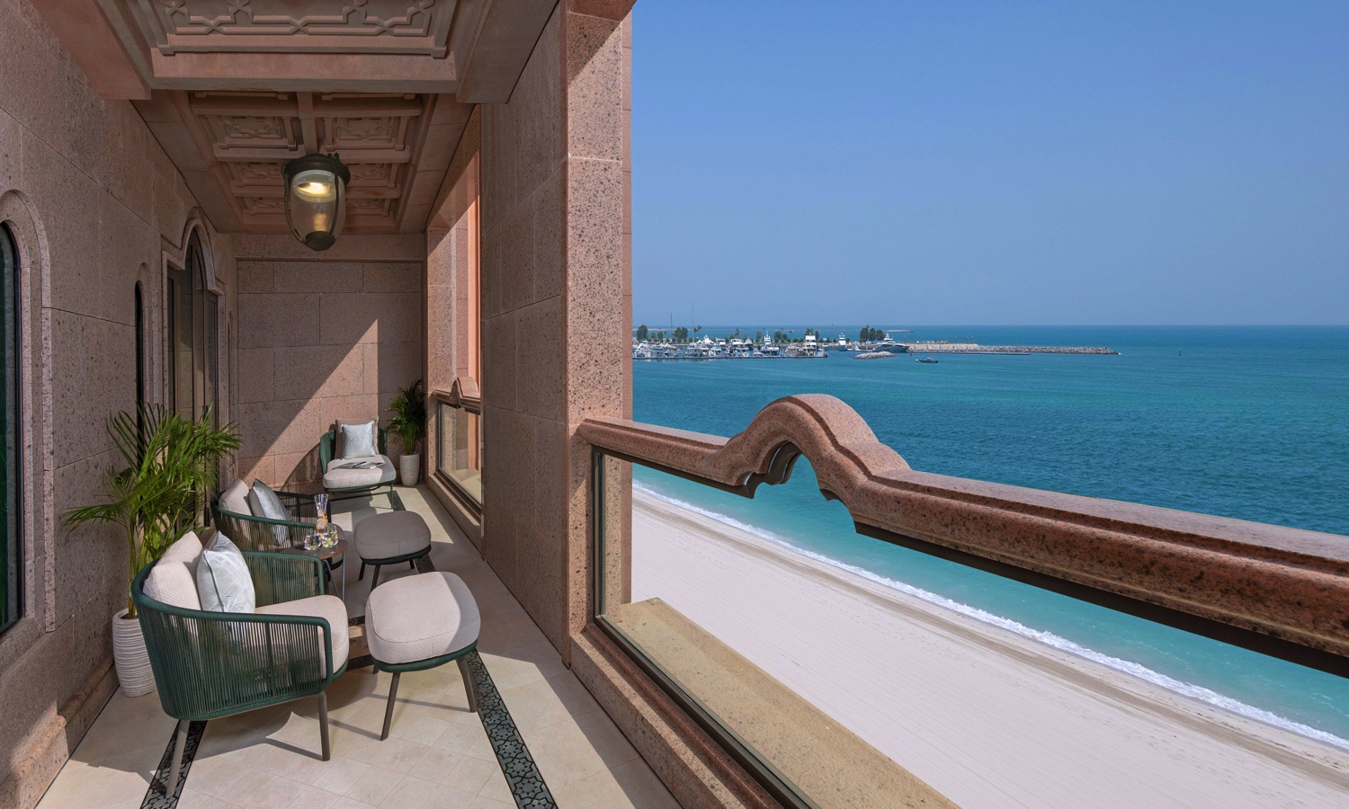 Emirates Palace Sea View Suite Balkon